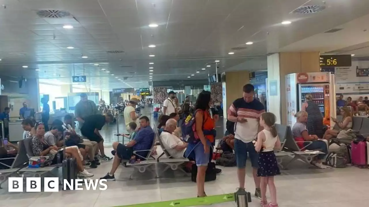 Ibiza: Hundreds of NI people stranded for more than 24 hours