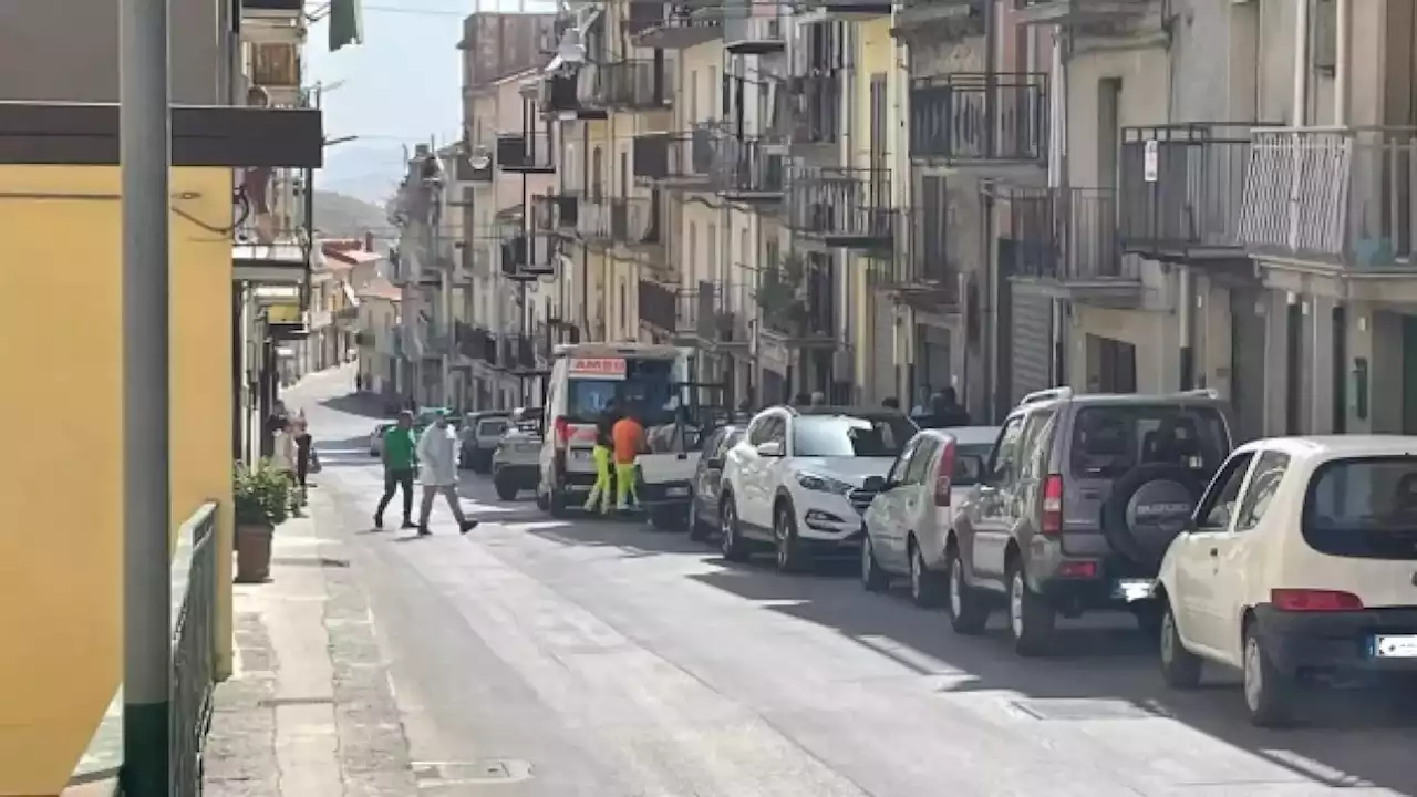 Femminicidio a Troina, Mariella Marino uccisa in strada dal marito Maurizio Impellizzeri: lo aveva denunciato giorni fa