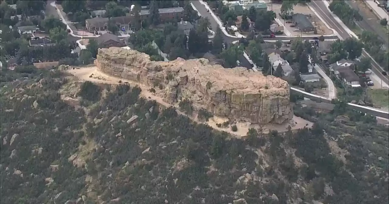 Man dies after falling from top of Rock Park in Castle Rock, city officials say