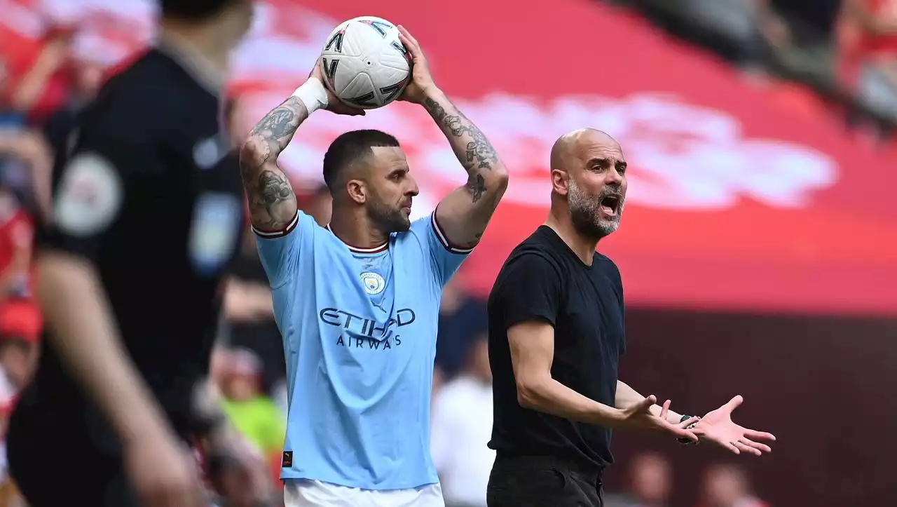 Fußballtransfers: FC Bayern München: Kyle Walker informiert Pep Guardiola über Wechsel-Absicht