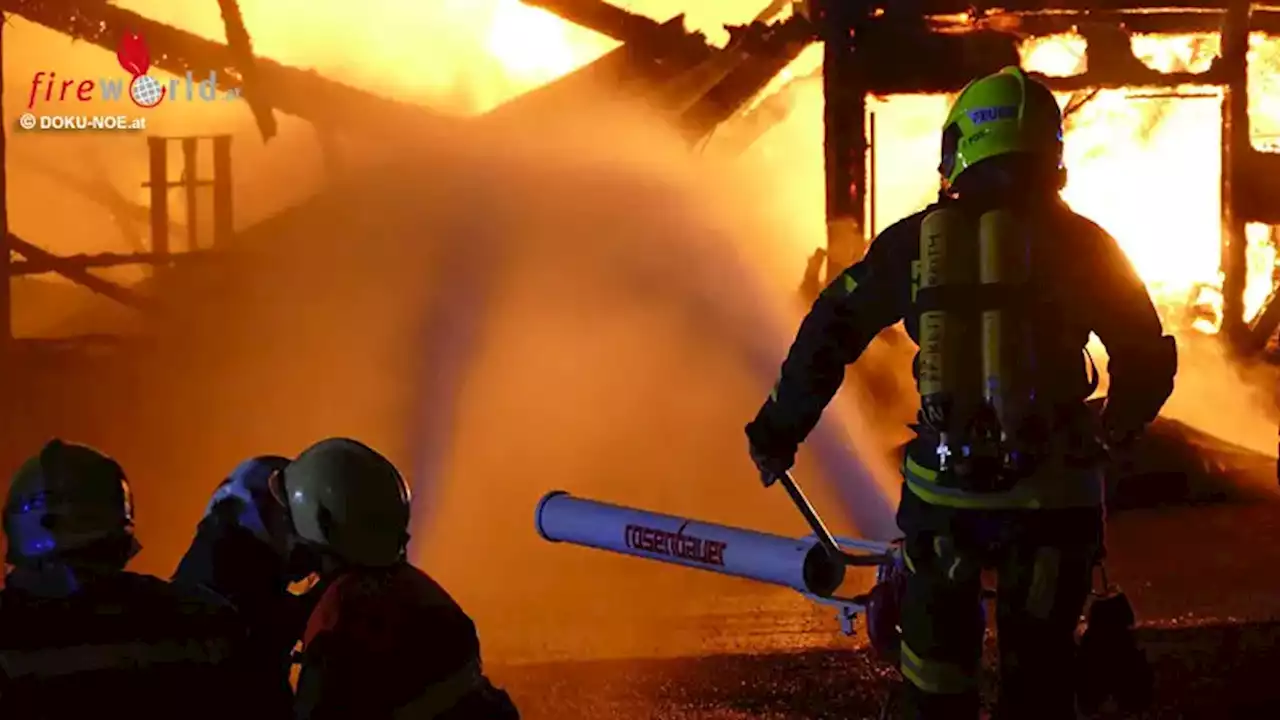 Nö: Über 240 Kräfte bei Großfeuer in Holzverarbeitungsbetrieb in Texingtal