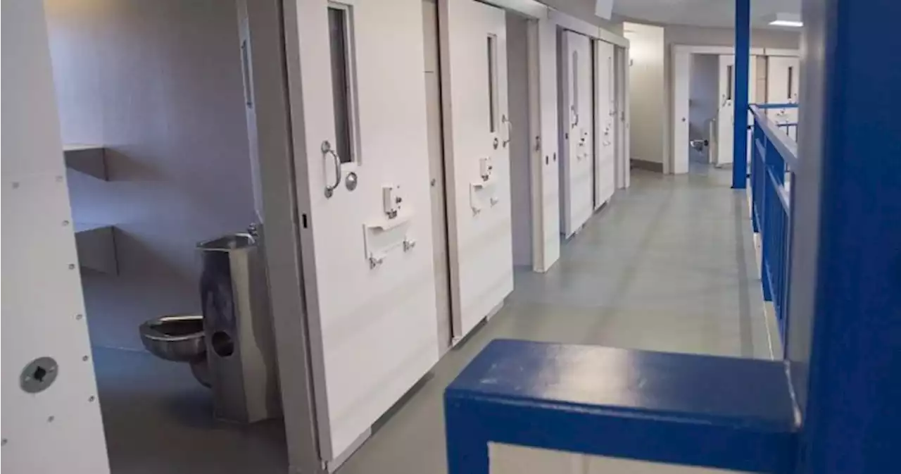 Inmates say dangerous conditions inside understaffed Nova Scotia jail violate rights | Globalnews.ca