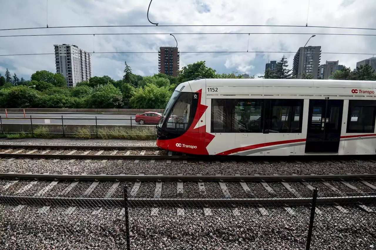 Ontario Premier Doug Ford calls Ottawa’s light rail ‘a mess’ during latest system-wide shutdown