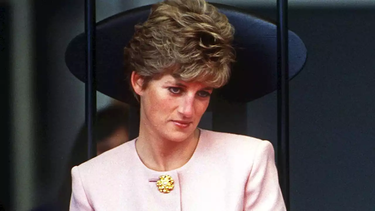 Karen Spencer unearths personal journals at Princess Diana's former home