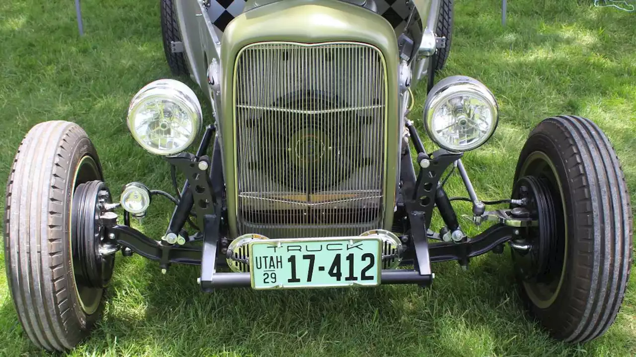 Cool Cars: Can you see WWII warplanes' influence in this unique truck?