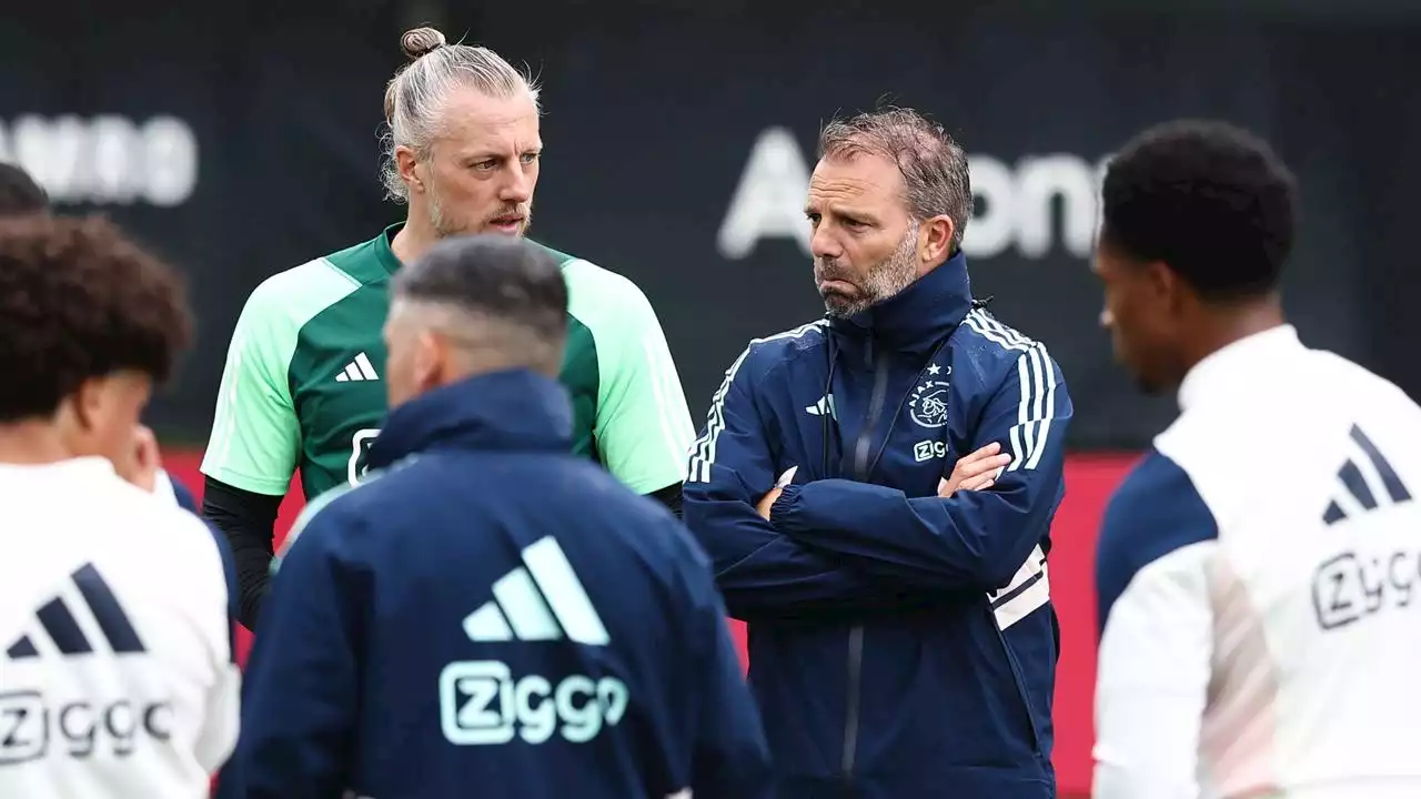 Ajax-reservekeeper Pasveer twee maanden aan de kant met gebroken hand