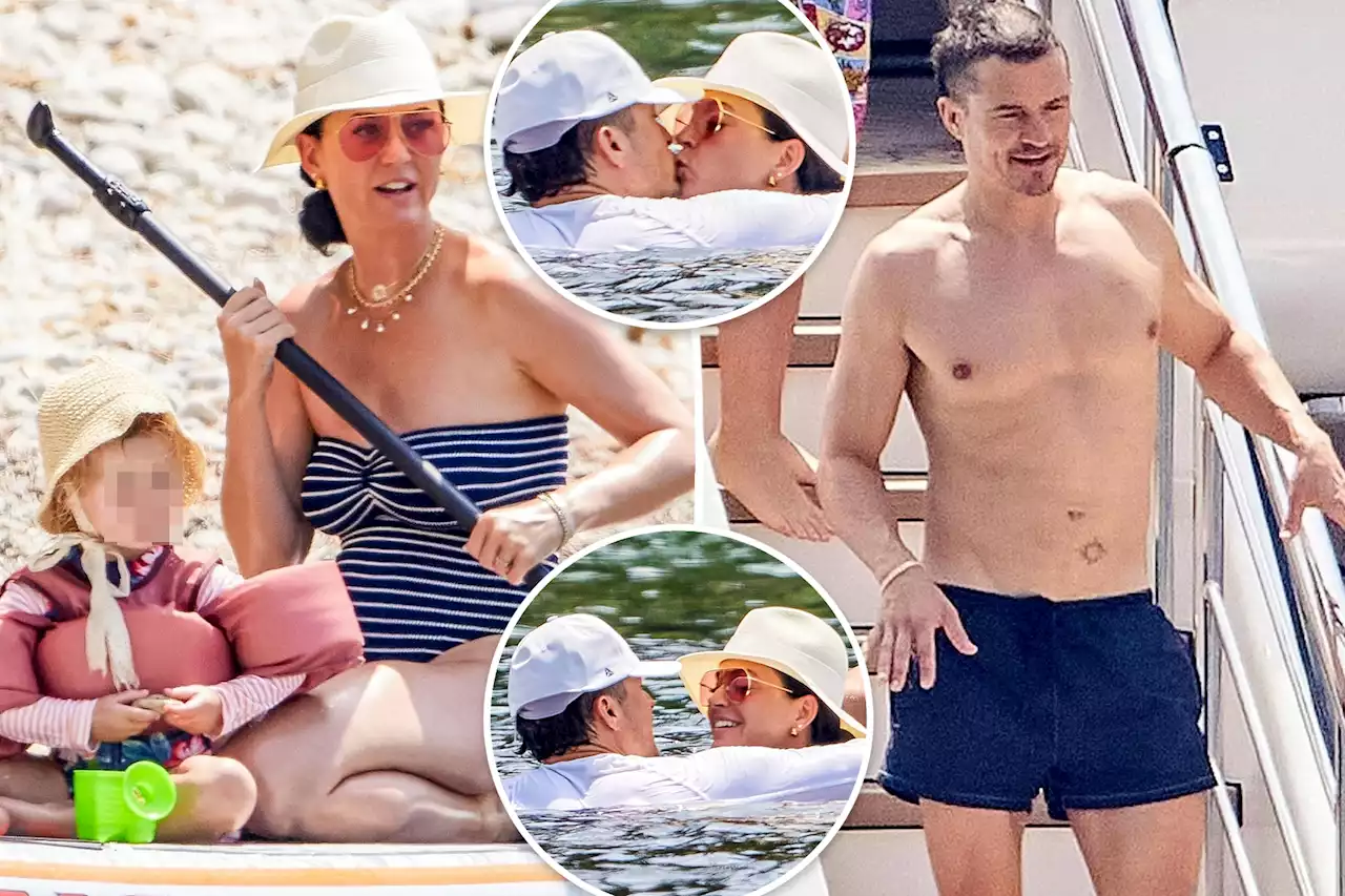 Katy Perry and fiancé Orlando Bloom pack on PDA in St. Tropez