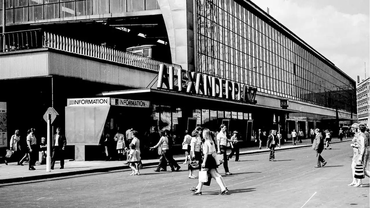 Bilder aus 100 Jahren: Der Berliner Alexanderplatz im Wandel der Zeit