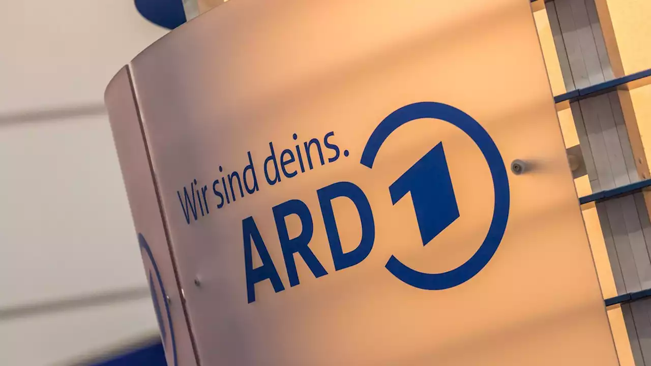 ARD-Sender schmeißt Programm komplett um – aus traurigem Anlass