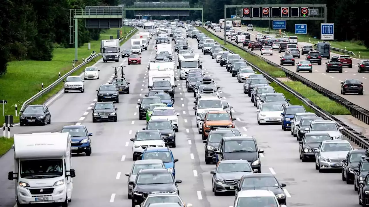 vollsperrung und stau auf der a27 in richtung bremerhaven