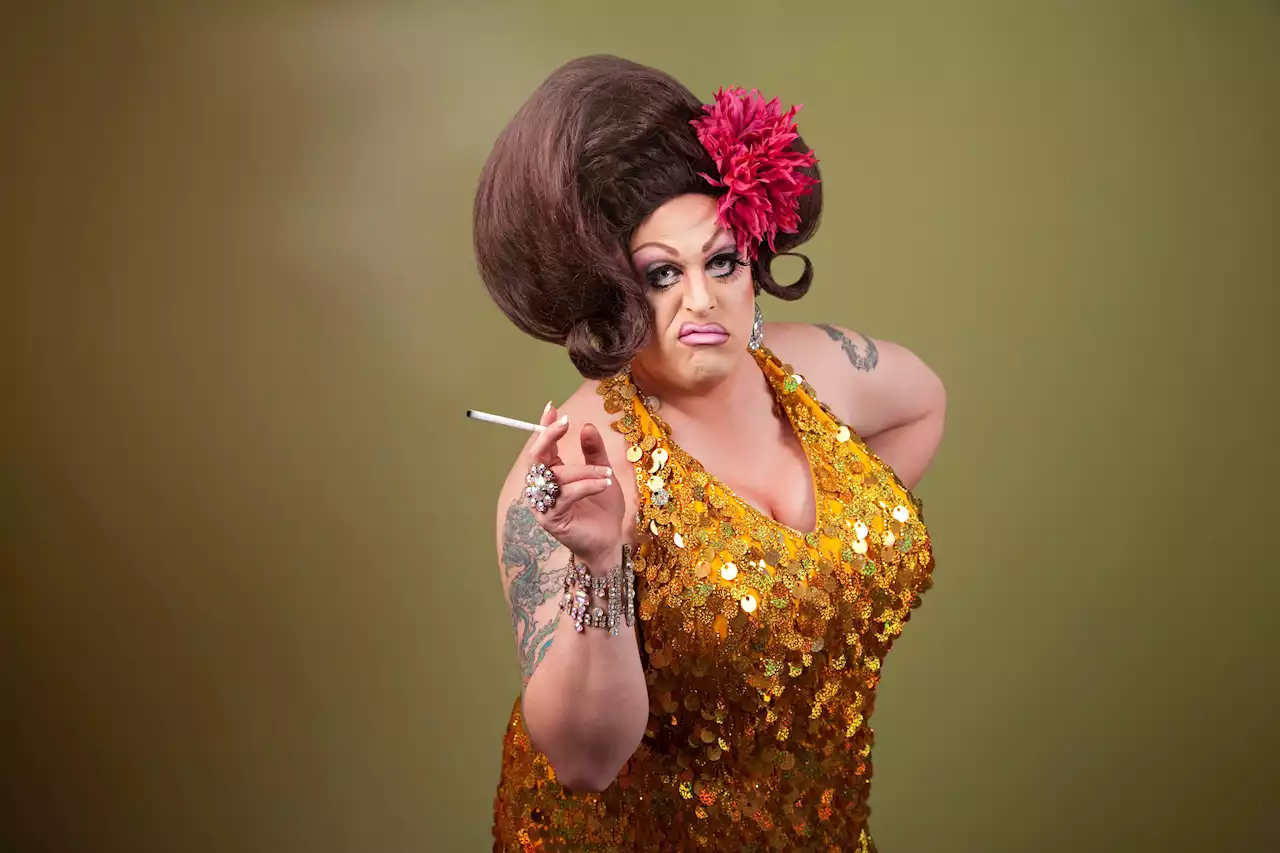 Juez de Florida rechazó moción para que limite su fallo sobre espectáculos “drag queens”