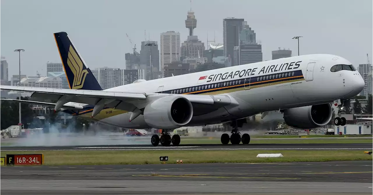 All runways back in operation at Sydney Airport after wild winds forced two shut