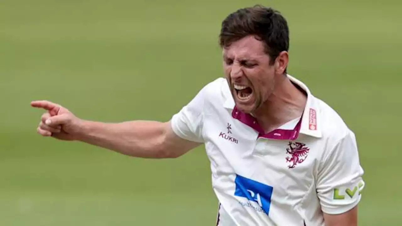 Henry five-for sets up Somerset win over Northants