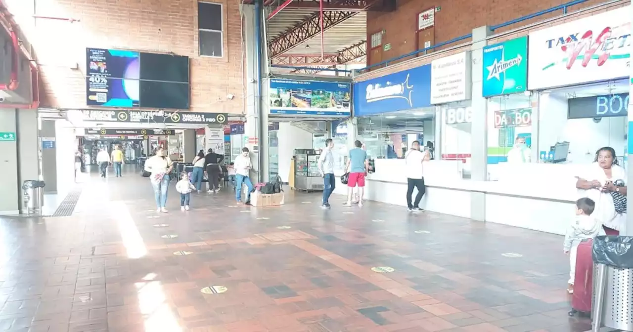 En 45 % disminuyen los pasajeros desde la terminal de Villavicencio a Bogotá por cierre de la vía