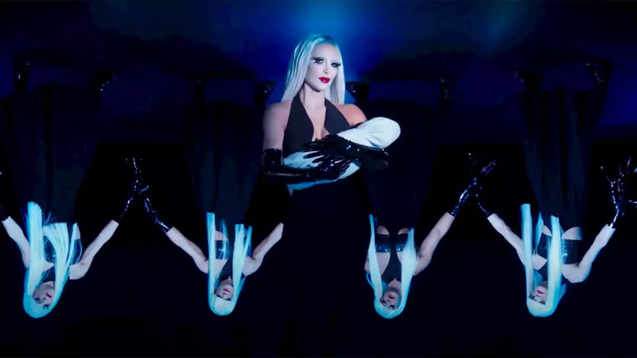 American Horror Story: Kim Kardashian nel primo teaser trailer della stagione 12