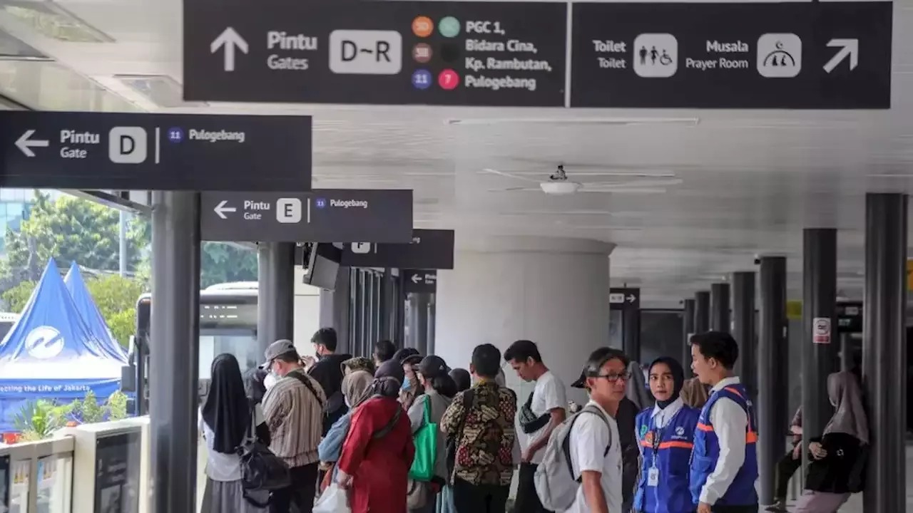 Potret Halte Transjakarta Kampung Melayu Pascarevitalisasi