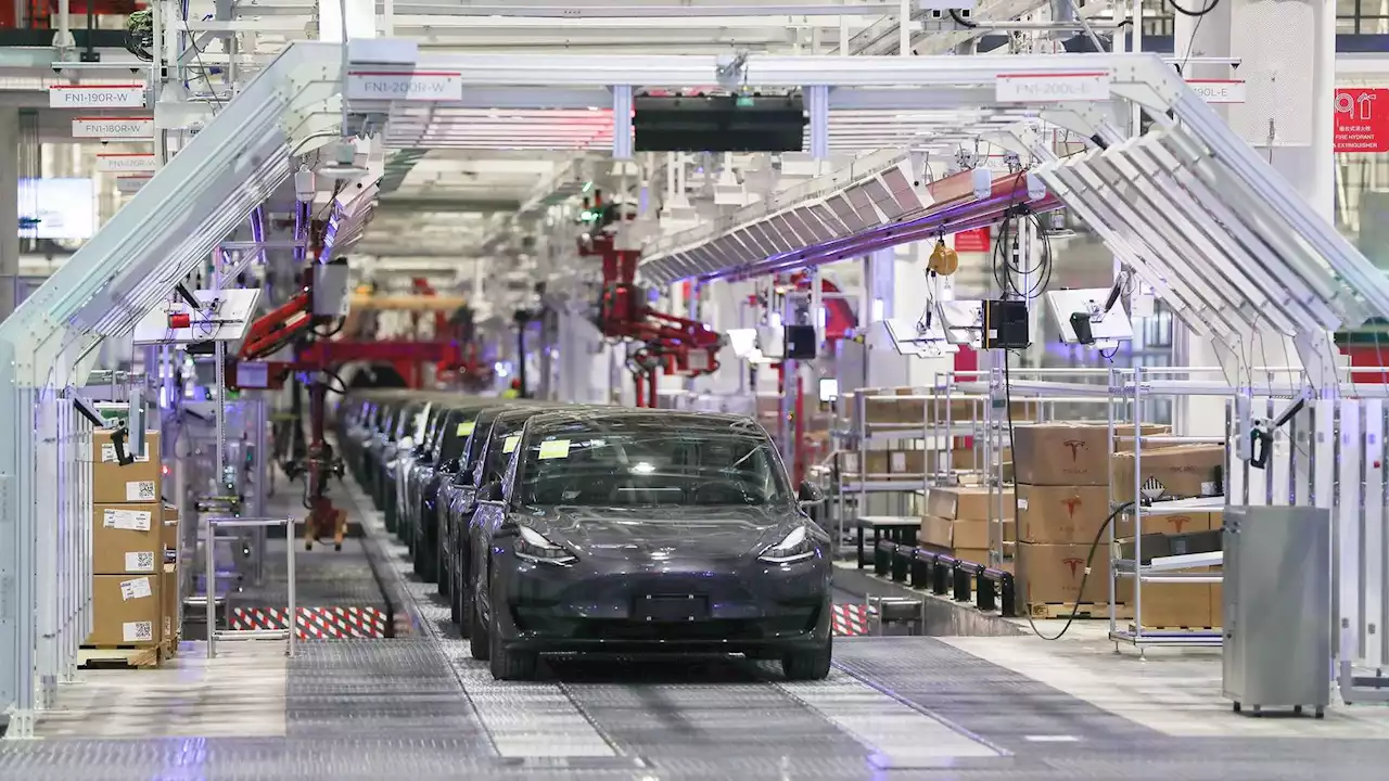 Tesla Production May Drop Slightly In Q3 Due To Factory Upgrades