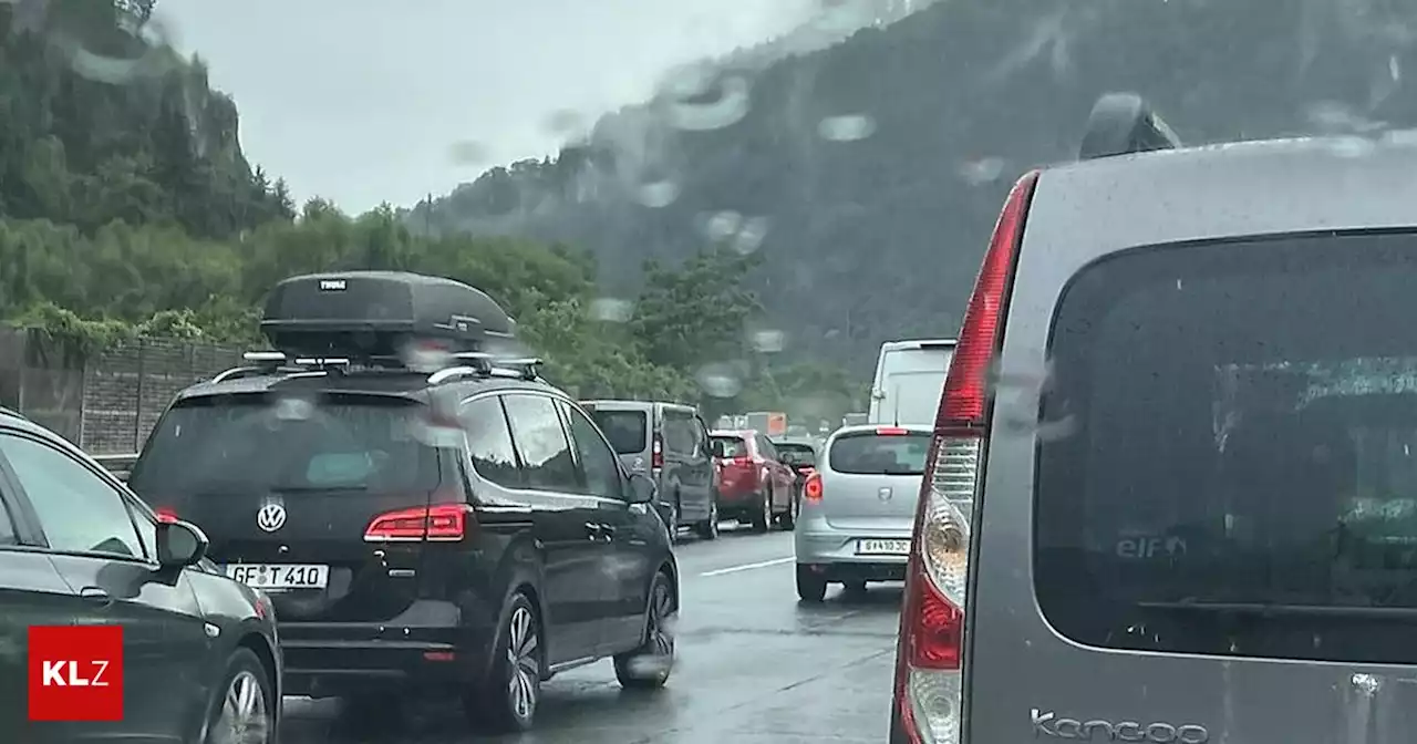 A 9 bei Übelbach: Zehn Kilometer Stau vor dem Gratkorntunnel, eine Stunde Wartezeit