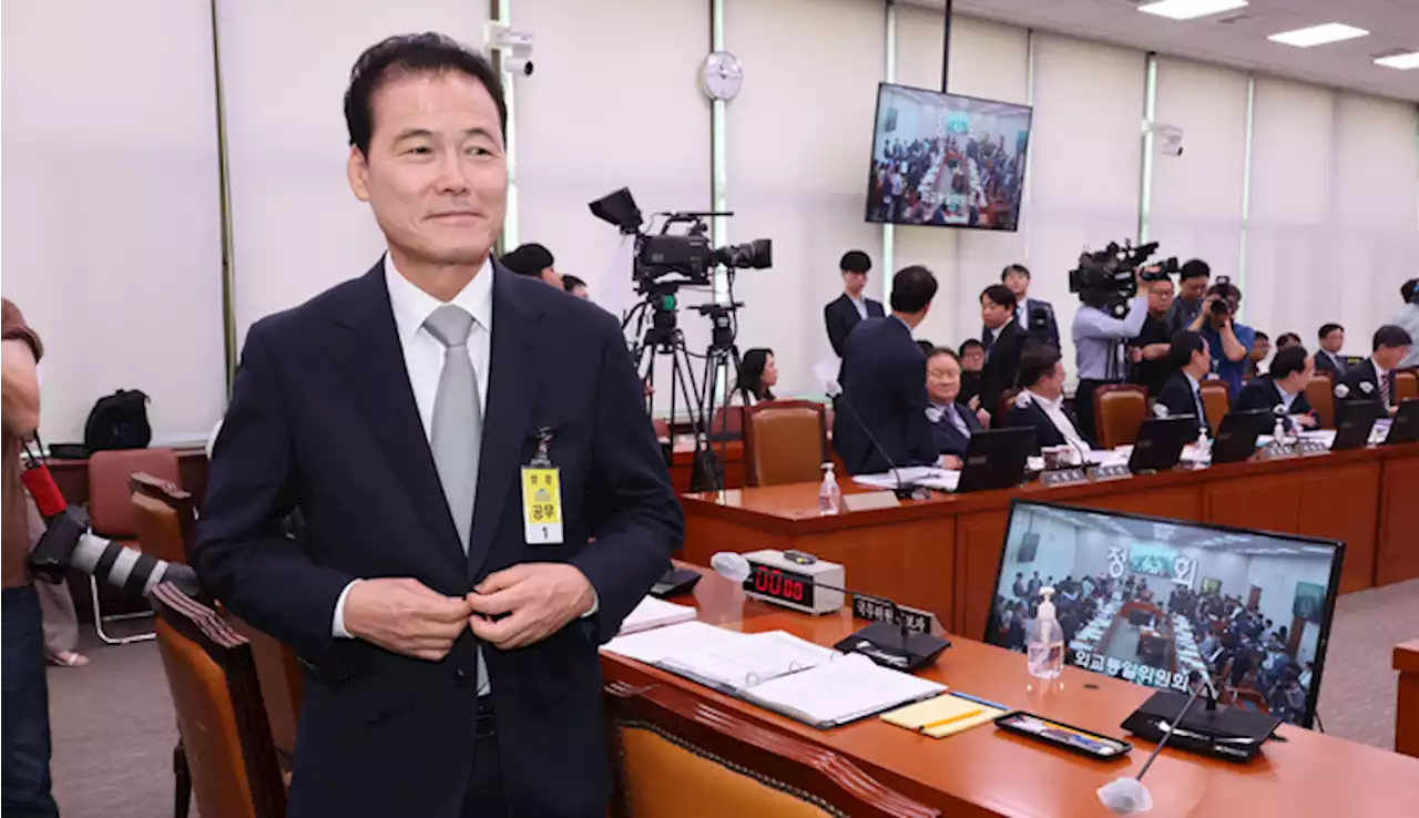 김영호 통일장관 청문회 파행···야당 “자료 거부 완전히 도 넘어”