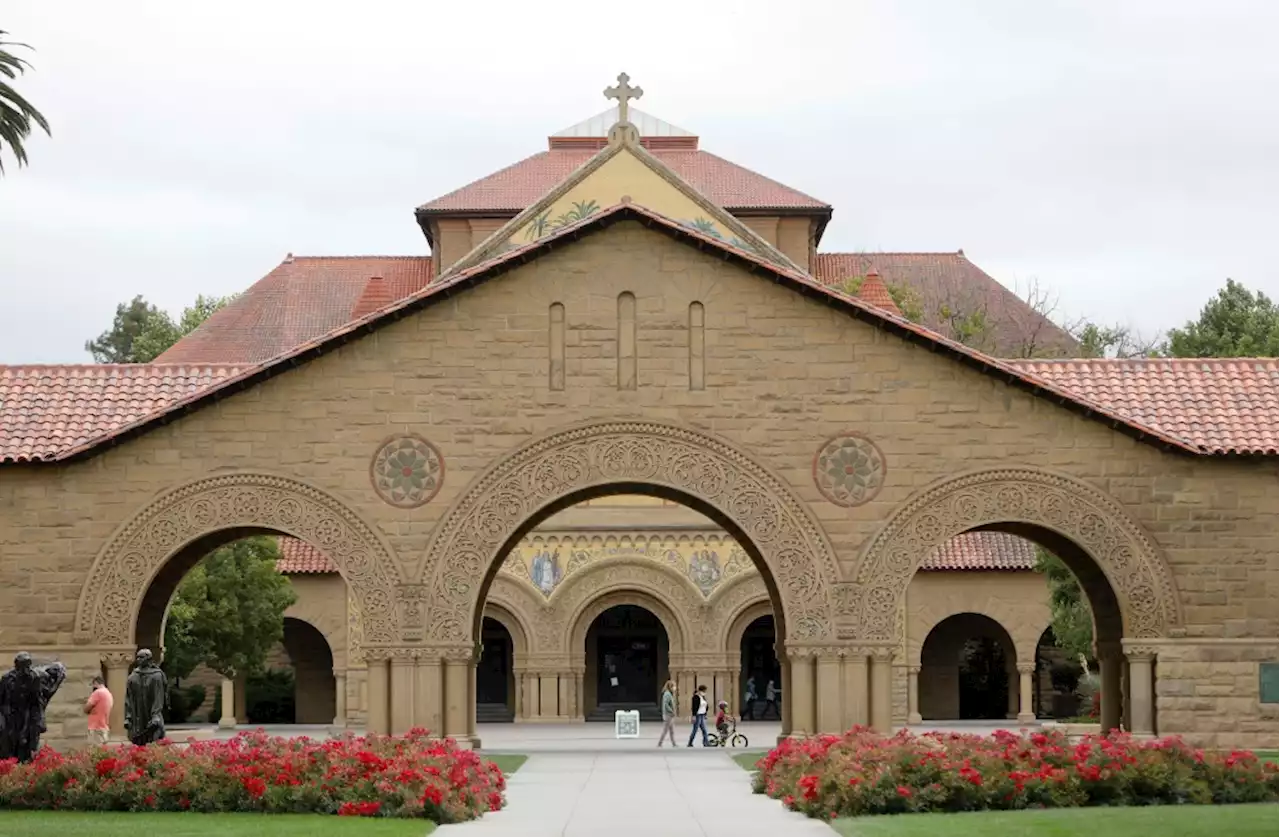 Stanford Law dean who confronted Trump judge steps down