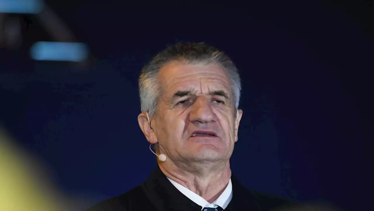 'Je lui ai dit que j'étais enceinte' : Jean Lassalle accusé de viol et d'agressions sexuelles visé par une enquête