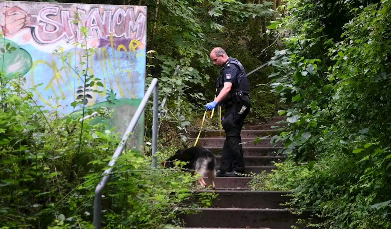 Völlig verdreckt: Polizei hebt Drogenversteck in Hamburg aus – eine Festnahme