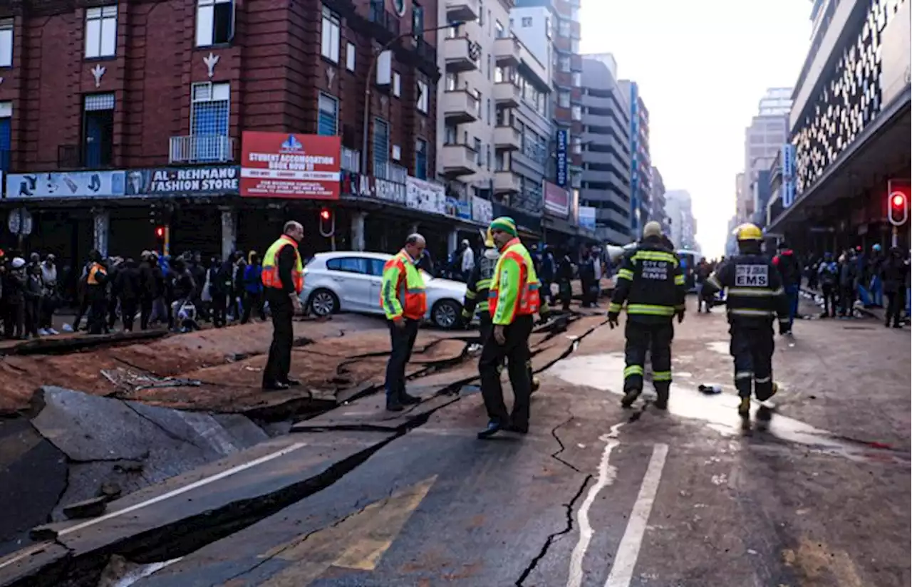 LIVE | Joburg explosion: City of Johannesburg confirms explosion was caused by gas | News24