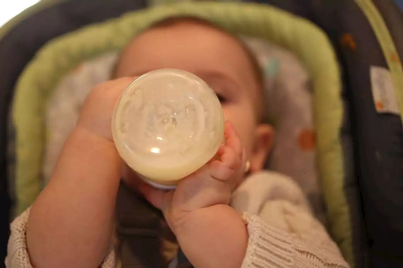 No, the CDC Hasn't Endorsed the Use of Powerful Drugs by 'Men Who Want to Breastfeed'