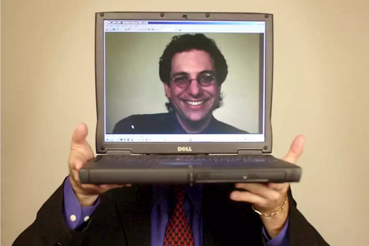 Pioneering hacker Kevin Mitnick, FBI-wanted felon turned security guru, dead at 59