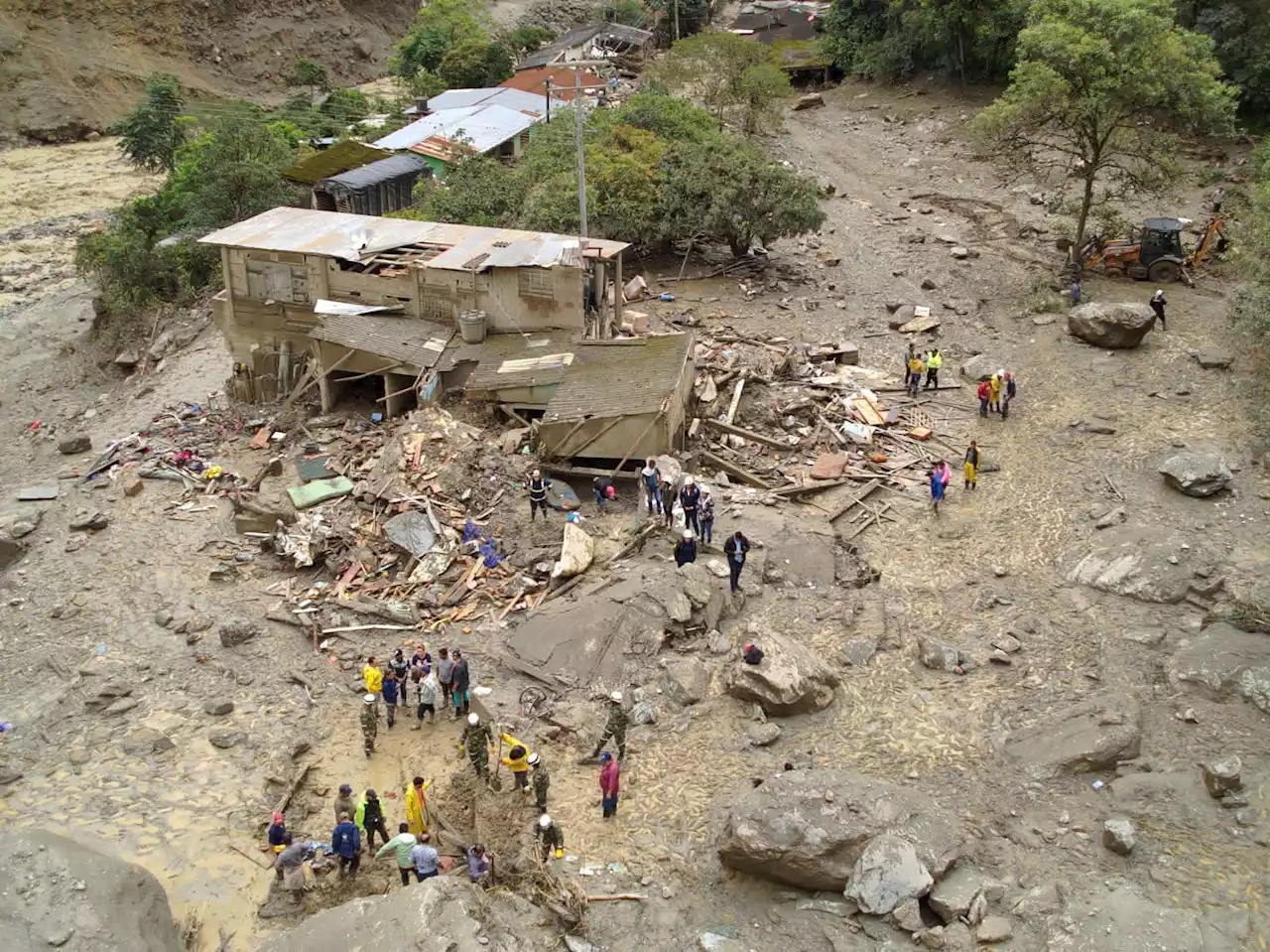 Autoridades evacuaron a 118 familias en Quetame por nueva alerta de avalancha