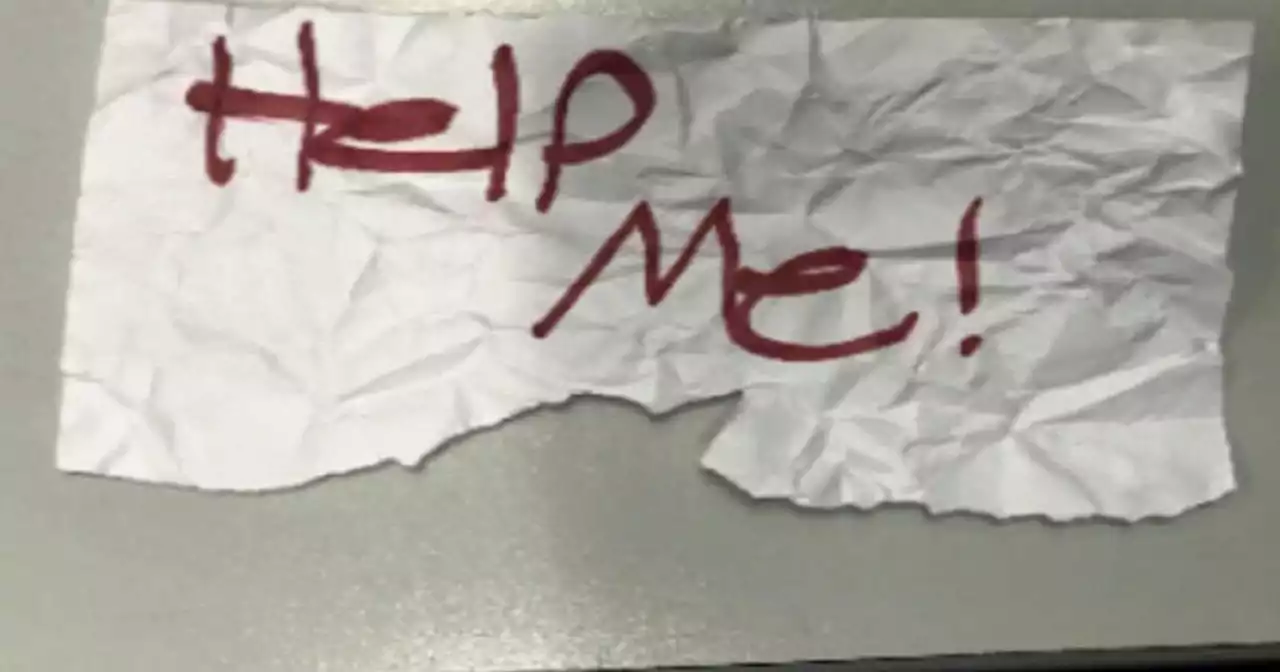 'Help me' sign leads to rescue of kidnapped Texas girl in Southern California