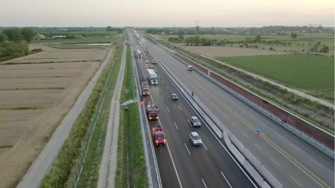 Autostrada A4, aperti i primi 5 chilometri di terza corsia - Notizie - Ansa.it