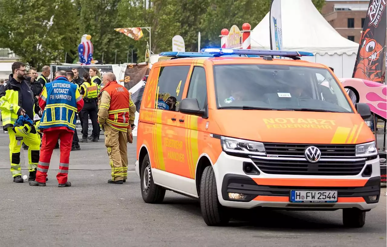 Fünf Schwerverletzte bei Auto-Show in Hannover