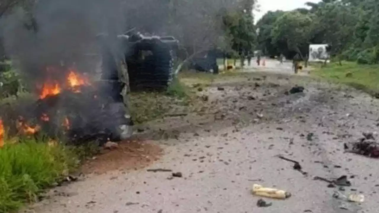 Atentado con carro bomba deja varios militares heridos en Tame, Colombia