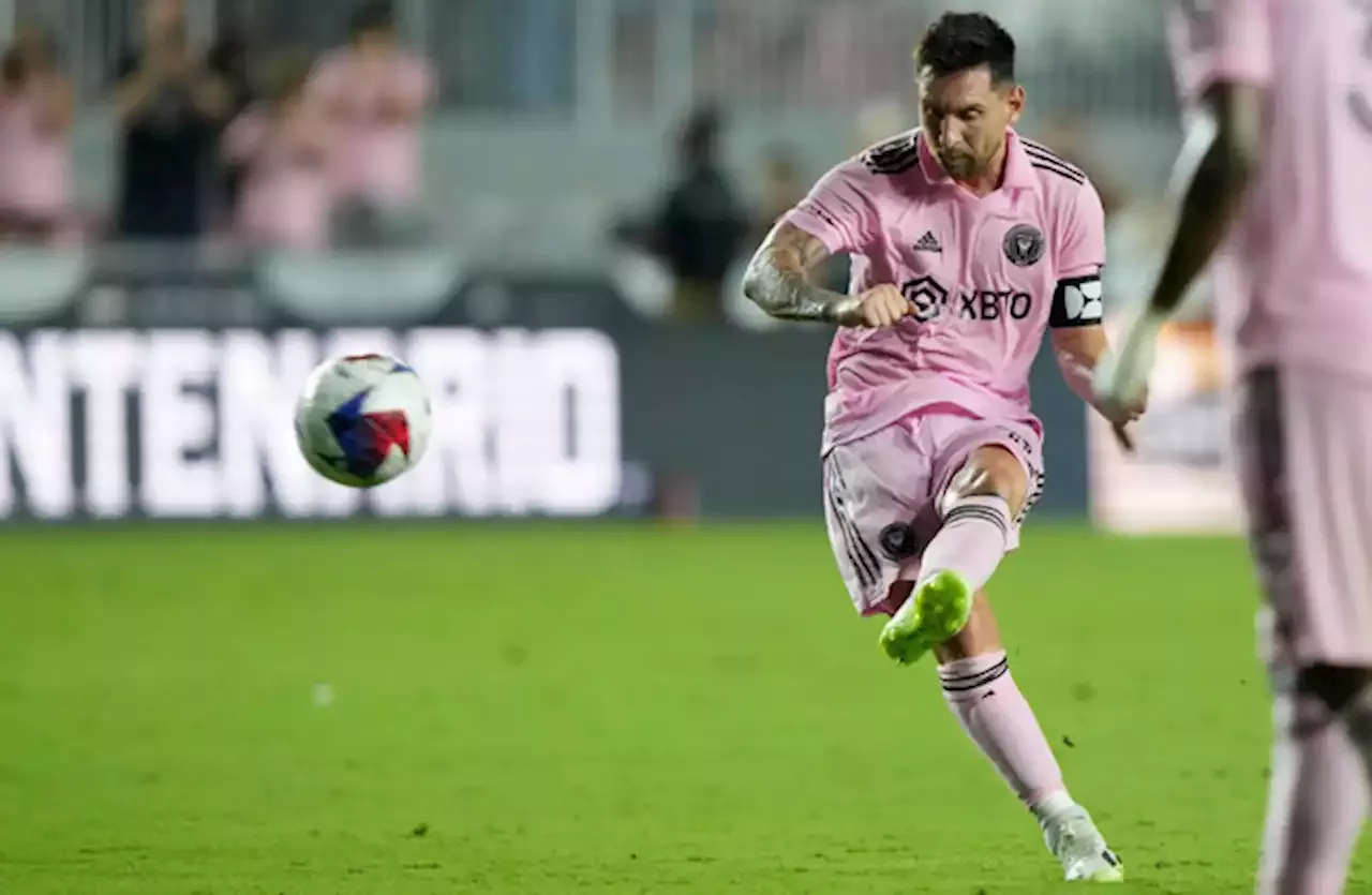 Lionel Messi Scores Stunning Free Kick Winner On Inter Miami Debut