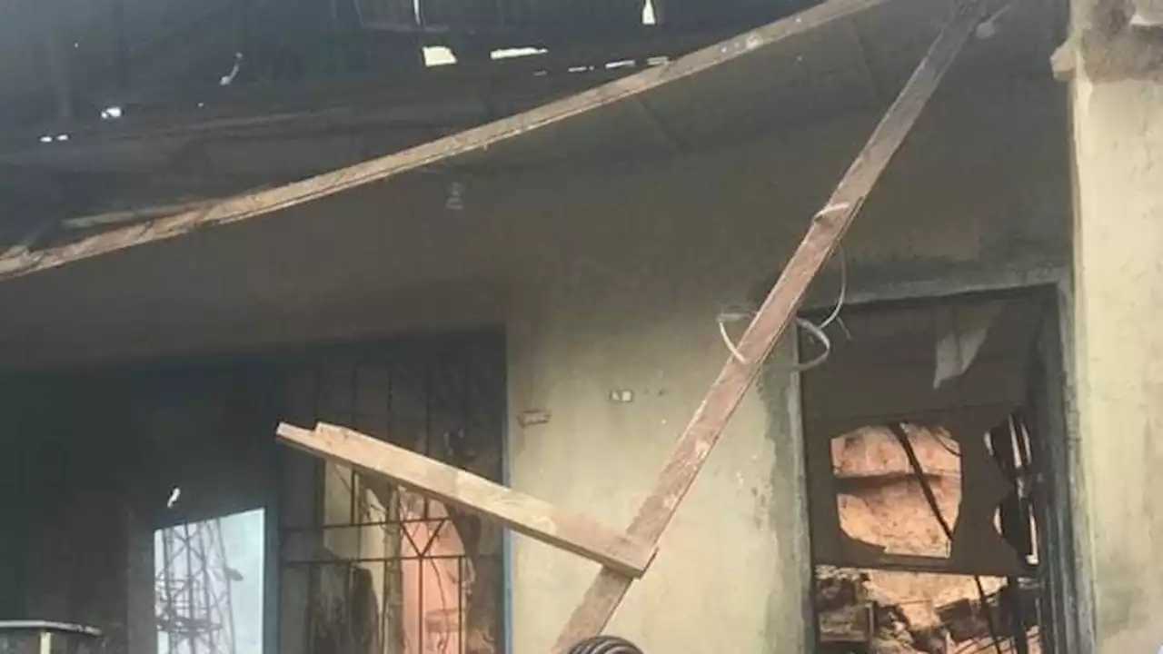 Two siblings killed as section of building collapses in Lagos after heavy rainfall | TheCable