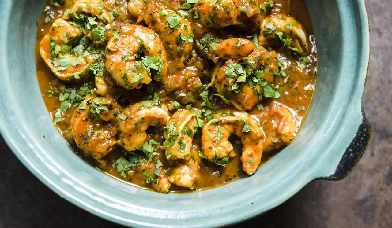 Shrimp with tamarind and cilantro: Sweet-tart tamarind amps up plump shrimp