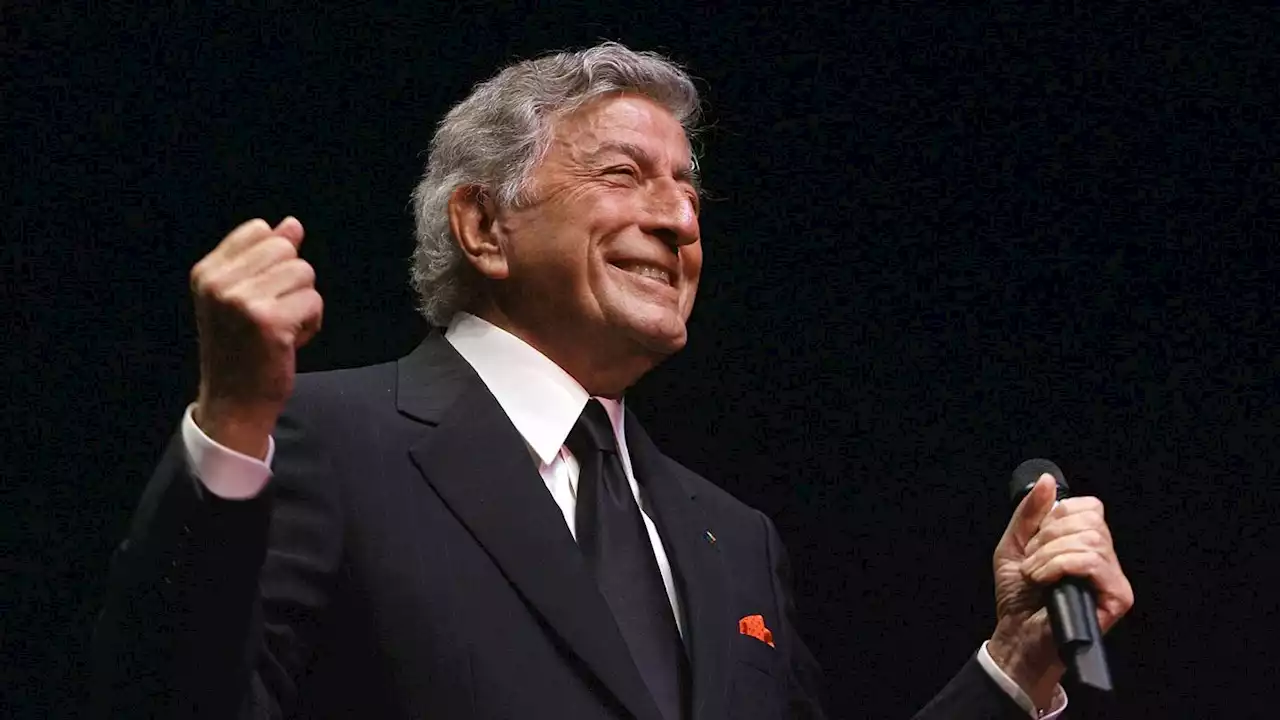 Tony Bennett dies at 96: Live updates as tributes pour in to iconic singer