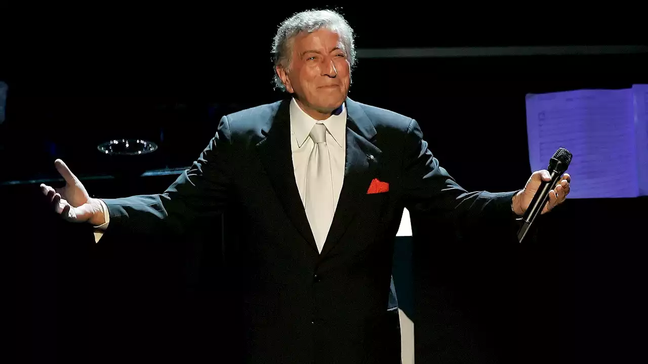 Tony Bennett, Masterful Stylist of American Musical Standards, Dies at 96