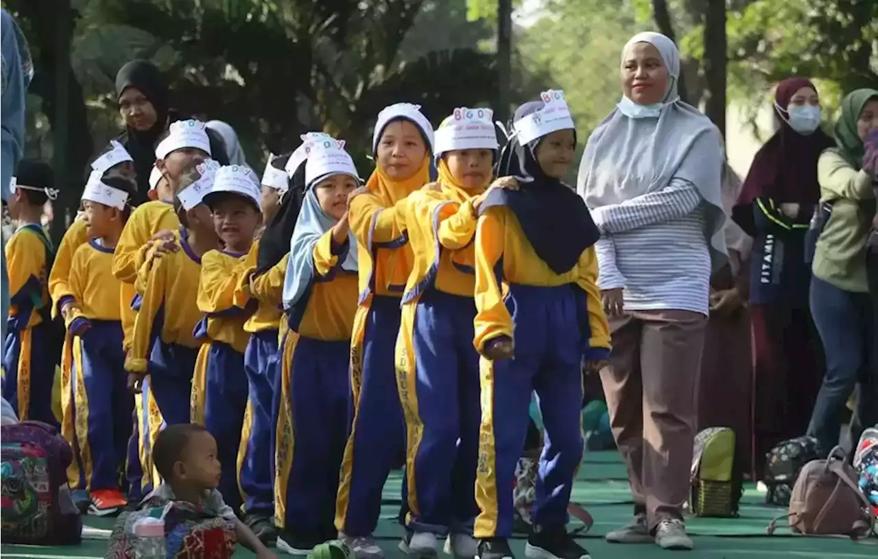 Peringati HAN, Anak dan Orang Tua Kompak Ikuti Kompetisi Permainan Tradisional