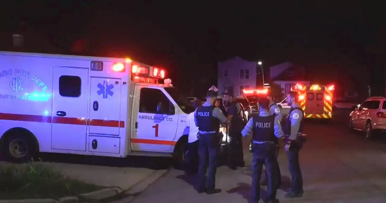 3 hurt after gunman fires shots from alley in Back of the Yards