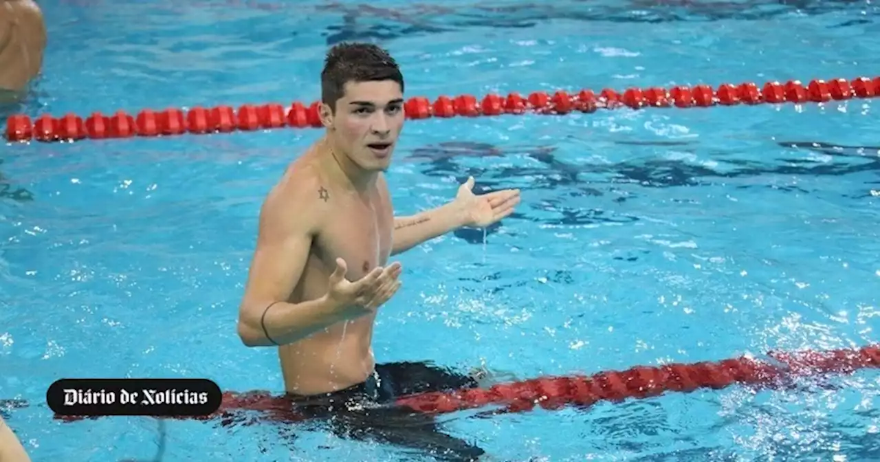 Diogo Ribeiro nas meias-finais dos 50 m mariposa dos Mundiais de natação