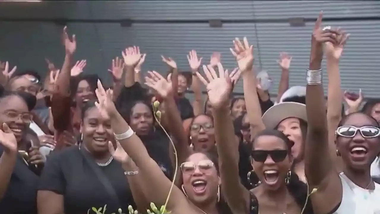 Chicagoans flock to see Beyoncé at Soldier Field