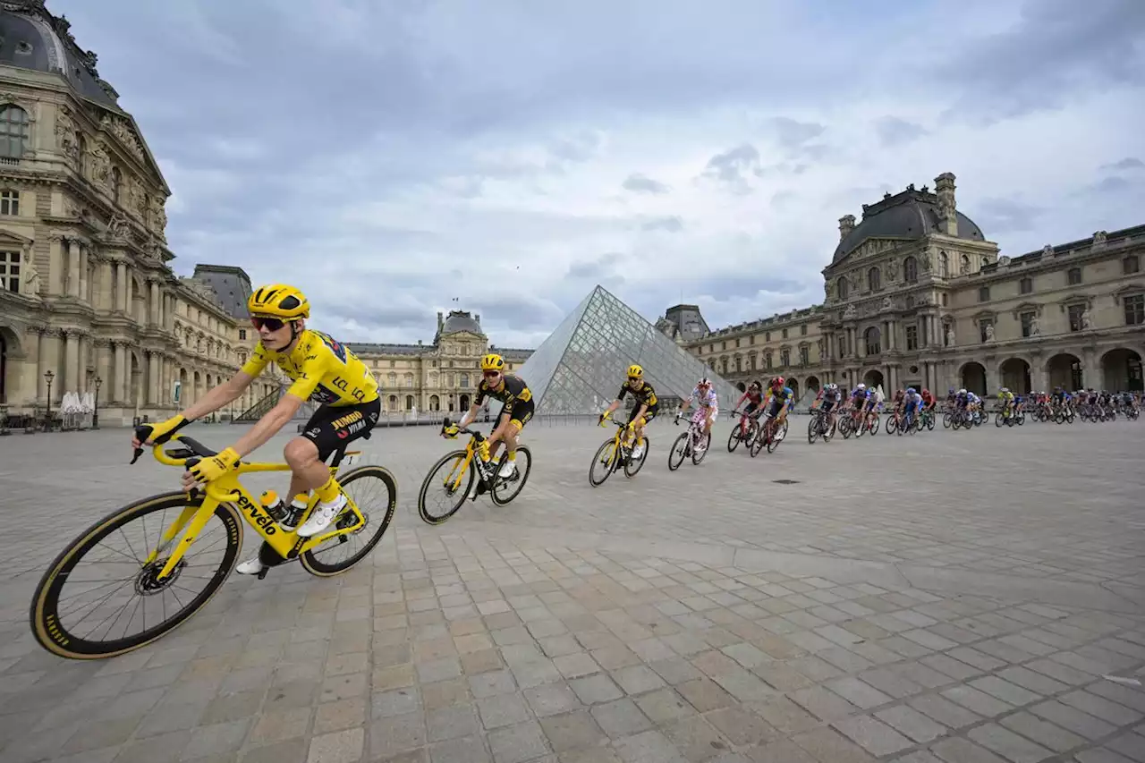 Danish rider Jonas Vingegaard wins Tour de France for second straight year