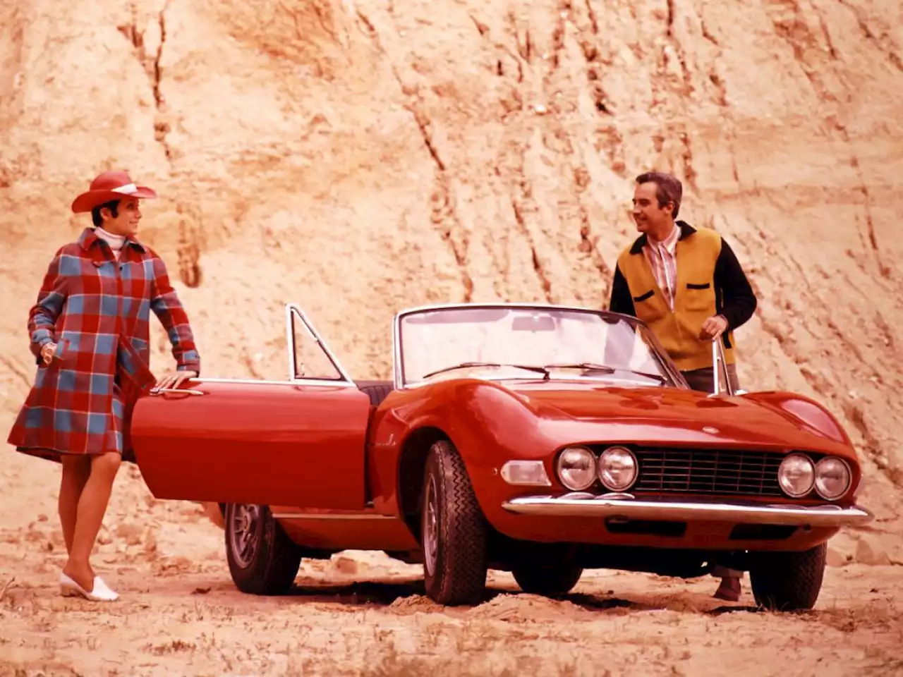 Fiat Dino Spider, una piccola Ferrari travestita