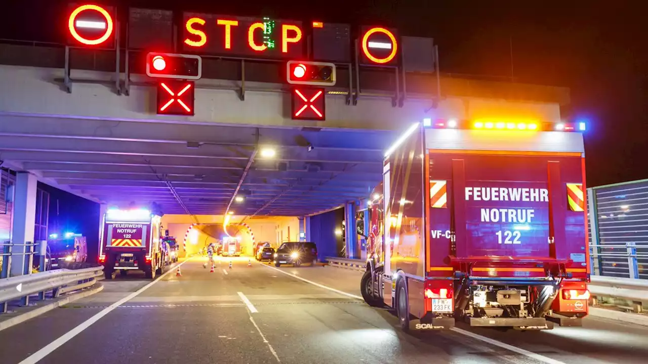 Crash mitten im Tunnel: 4 Verletzte in Steiermark