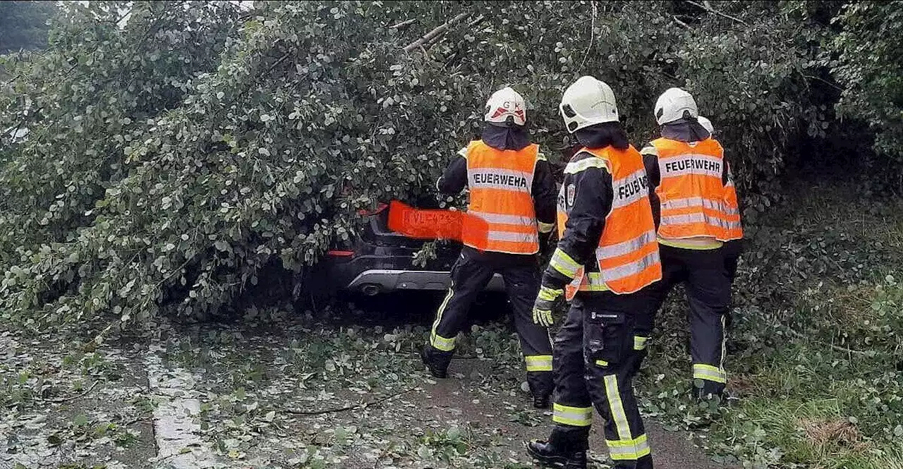 Rund 400 Feuerwehreinsätze nach Unwetterfront in Kärnten