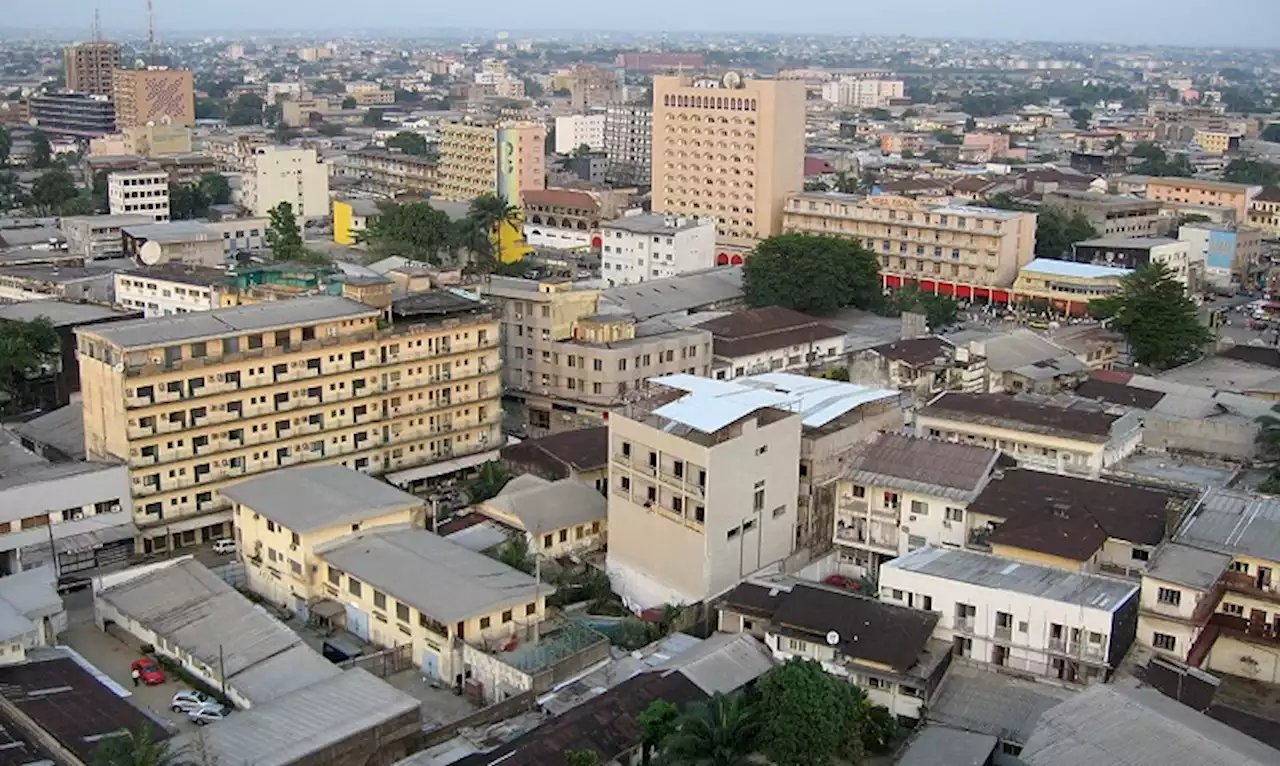 Twelve killed in Cameroon building collapse - SABC News