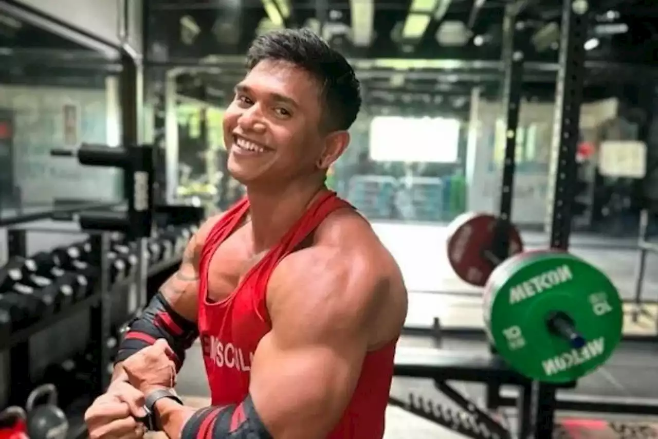 Fitness influencer dies after freak barbell mishap