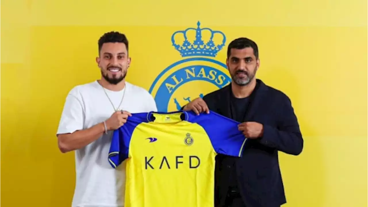 Al Nassr Resmi Rekrut Bek Manchester United